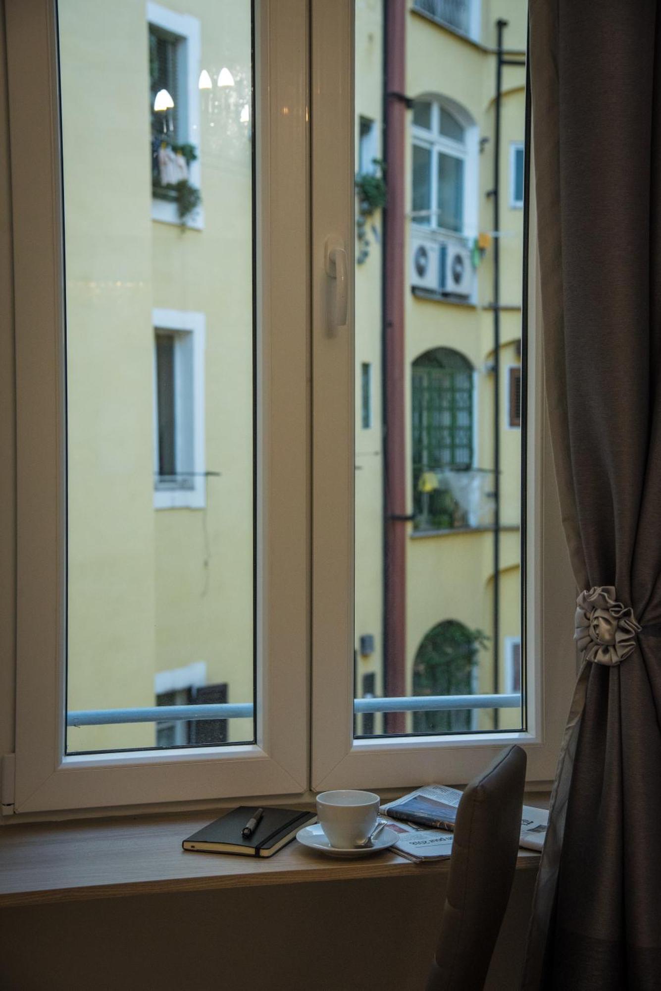 Inside Roma Rooms Exteriér fotografie